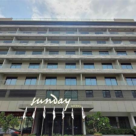 Sunday Luxury Downtown Adliya Formerly Jewel Hotel Manama Exteriör bild