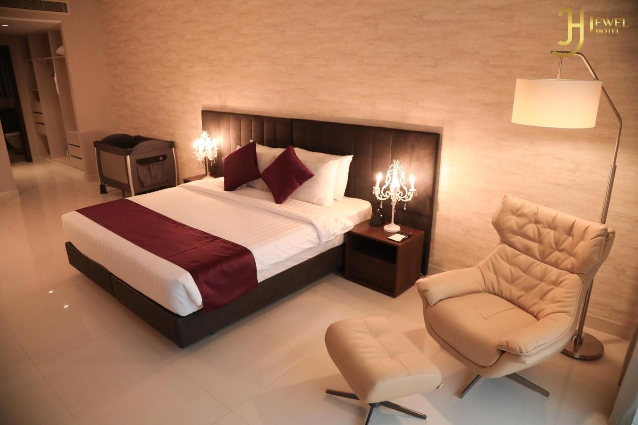 Sunday Luxury Downtown Adliya Formerly Jewel Hotel Manama Exteriör bild