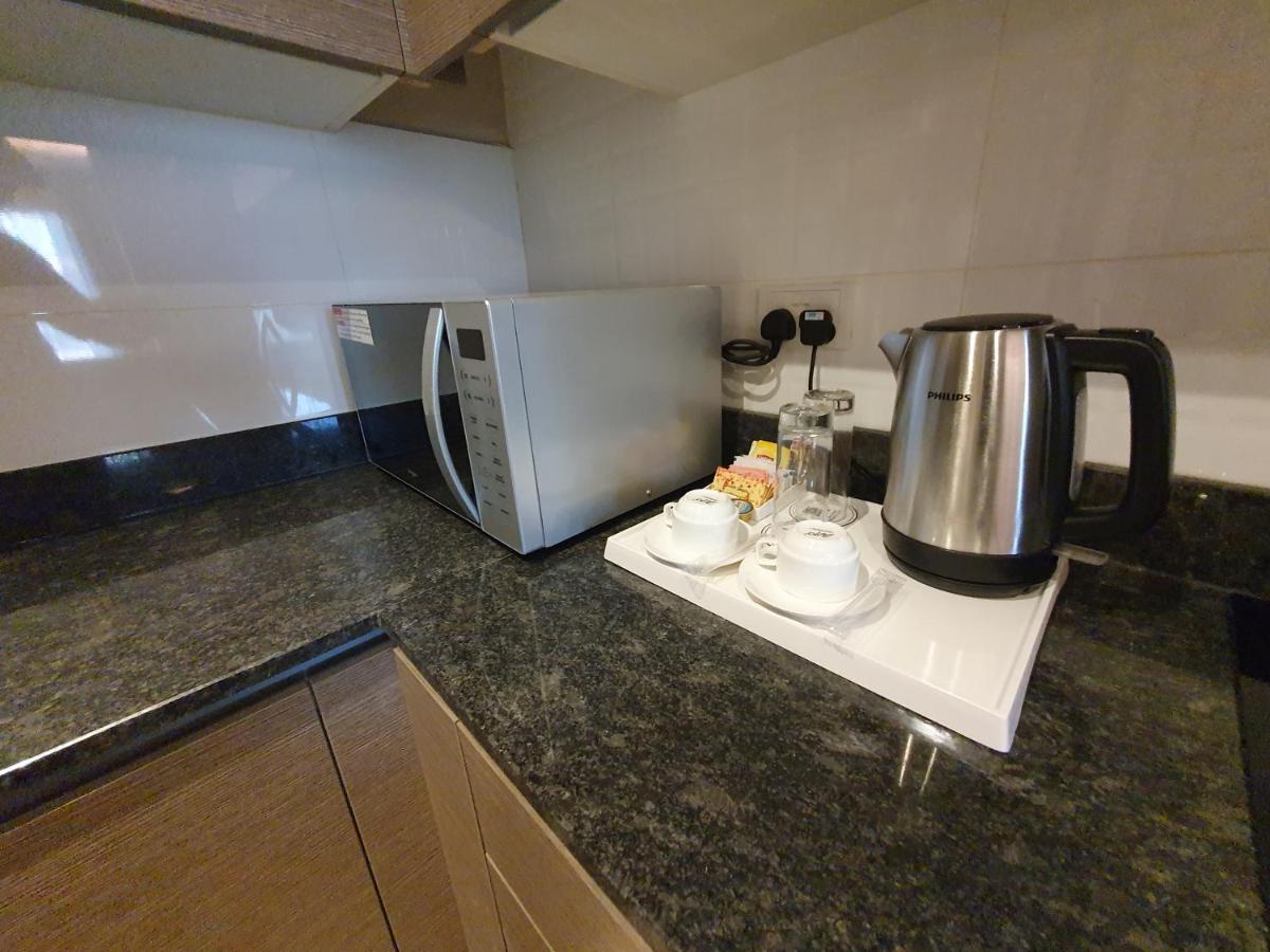 Sunday Luxury Downtown Adliya Formerly Jewel Hotel Manama Exteriör bild